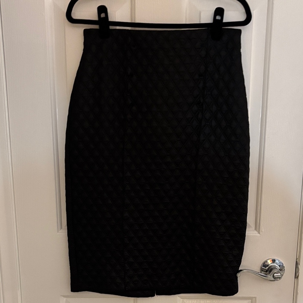 Carole Wren Women's Black Quilted Pencil Skirt - Sleek Office to Evening Style